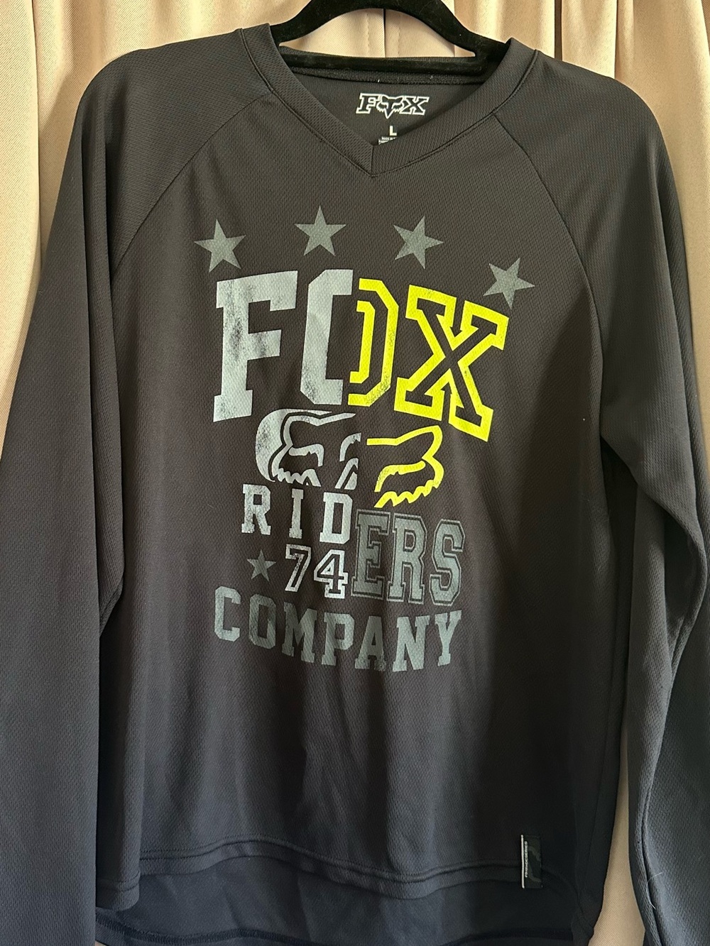 Fox Black Athletic Logo V-Neck Pullover